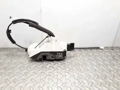 Peça sobressalente para automóvel em segunda mão fechadura da porta dianteira esquerda por citroen ds3 1.2 12v e-thp referências oem iam 9800625380