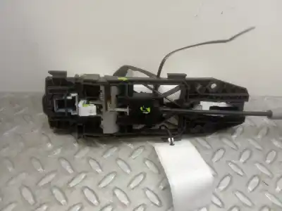 Second-hand car spare part exterior right rear door handle for seat leon (5f1) 1.6 tdi oem iam references 5g0837206ngru Second-hand car spare part exterior right rear door handle for seat leon (5f1) 1.6 tdi oem iam references 5g0837206ngru