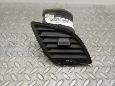 Second-hand car spare part air vent for seat leon (5f1) 1.6 tdi oem iam references 5f1820902f Second-hand car spare part air vent for seat leon (5f1) 1.6 tdi oem iam references 5f1820902f