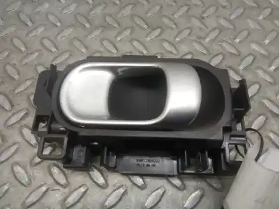 İkinci el araba yedek parçası SOL ARKA IÇ KULP için CITROEN C4 CACTUS  OEM IAM referansları 98012886  