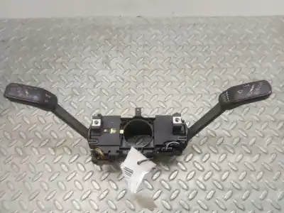 Peça sobressalente para automóvel em segunda mão comandos de alavanca por seat arona 1.0 tgi bivalent. gasolina / cng referências oem iam 2q1953507ae