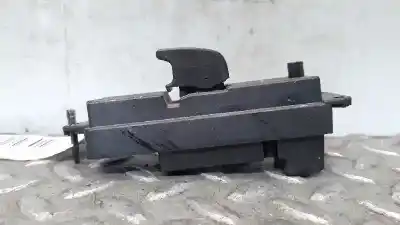 Peça sobressalente para automóvel em segunda mão botão / interruptor elevador vidro dianteiro direito por mazda 3 berlina (bk) 1.6 cd diesel cat referências oem iam bs3e66370