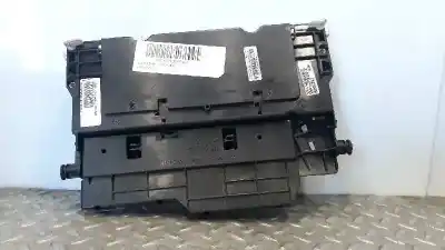 Second-hand car spare part fuse box unit for bmw x3 (e83) 3.0d oem iam references 61138364530 8364540 8387153