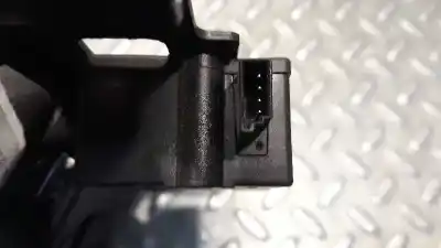 Second-hand car spare part trunk lock for bmw x3 (e83) 3.0d oem iam references 51247057364  