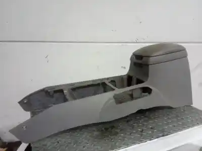 Pezzo di ricambio per auto di seconda mano console centrale per kia sorento (bl) (2002->) 2.5 crdi riferimenti oem iam   