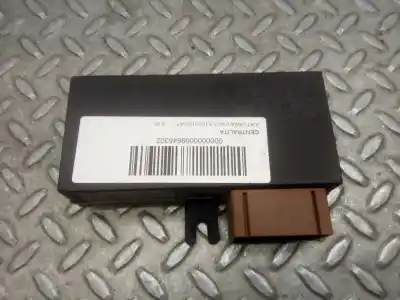 Tweedehands auto-onderdeel ecu motorcontroller voor fiat linea (323_, 110_) 1.3 d multijet (323axb11 323axb1a) oem iam-referenties 51805054