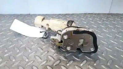 Автозапчасти б/у замок задней левой двери за toyota yaris (ncp1/nlp1/scp1) 1.4 d-4d linea luna ссылки oem iam 040320