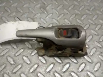 Peça sobressalente para automóvel em segunda mão puxador interior dianteiro direito por toyota auris 2.0 d-4d cat referências oem iam 