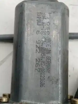Peça sobressalente para automóvel em segunda mão elevador de vidros dianteira esquerda por bmw serie 5 berlina (e60) 3.0 turbodiesel cat referências oem iam 6922267
