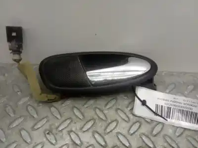 Peça sobressalente para automóvel em segunda mão puxador interior traseiro direito por seat leon (1p1) 1.9 tdi referências oem iam 5p0839114c1uq