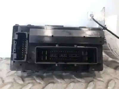 İkinci el araba yedek parçası röle/sigorta kutusu için kia rio iv (yb, sc, fb) 1.4 crdi 90 oem iam referansları 919521w330  