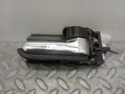 Second-hand car spare part interior right front handle for toyota avensis berlina (t25) 2.0 turbodiesel cat oem iam references 