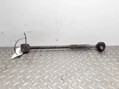 Second-hand car spare part right rear bracket for toyota avensis berlina (t25) 2.0 turbodiesel cat oem iam references 