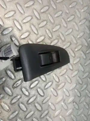 Second-hand car spare part rear right power window switch for toyota avensis berlina (t25) 2.0 turbodiesel cat oem iam references 