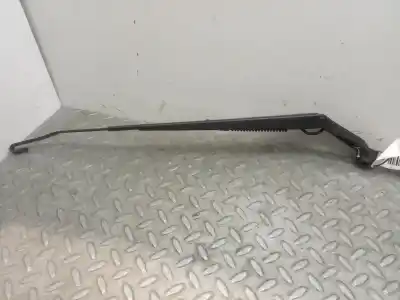 Second-hand car spare part left front windshield wiper arm for toyota avensis berlina (t25) 2.0 turbodiesel cat oem iam references 