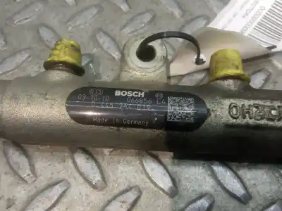 Автозапчастина б/у рампа инжектора для peugeot 307 break / sw (s1) sw pack посилання на oem iam 0445214019  