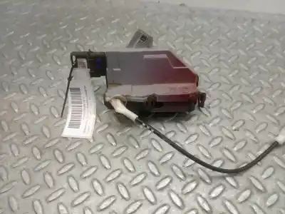 Peça sobressalente para automóvel em segunda mão fechadura da porta traseira esquerda por peugeot 308 confort referências oem iam 