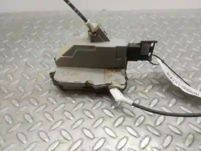 Peça sobressalente para automóvel em segunda mão fechadura da porta traseira direita por peugeot 308 confort referências oem iam 