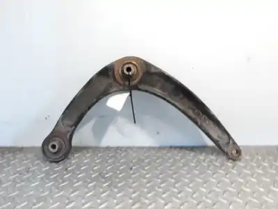 Peça sobressalente para automóvel em segunda mão braço de suspensão inferior dianteiro direito por peugeot 308 confort referências oem iam 