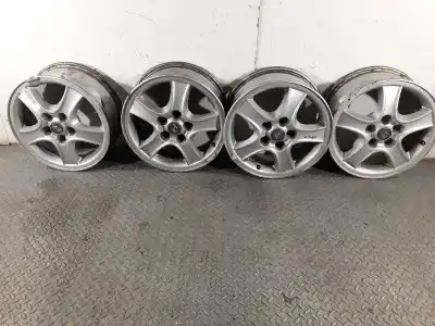 Pezzo di ricambio per auto di seconda mano set di cerchione in lega per hyundai santa fe (sm) 2.0 crdi cat riferimenti oem iam 