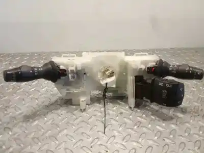 Peça sobressalente para automóvel em segunda mão comandos de alavanca por renault megane iii berlina 5p (2008->) 1.5 business [1.5 ltr. - 70 kw dci diesel fap] referências oem iam 255670019rb