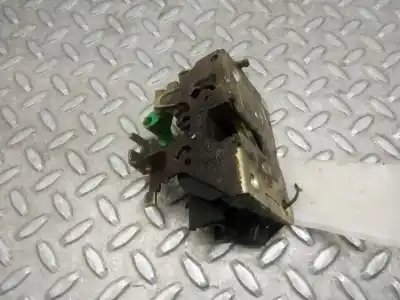 Автозапчастина б/у правий бічний козний замок для renault kangoo (f/kc0) 1.9 diesel посилання на oem iam   