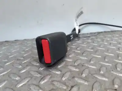 Second-hand car spare part left front seat belt buckle for mazda 6 lim. (gh) (.2012->) 2.2 turbodiesel cat oem iam references kdy557680b