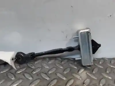 Second-hand car spare part door stop for mazda 6 lim. (gh) (.2012->) 2.2 turbodiesel cat oem iam references ghp958270