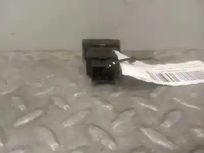 Second-hand car spare part switch for kia magentis 2.0 crdi oem iam references   