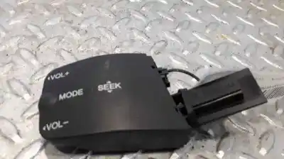 Peça sobressalente para automóvel em segunda mão comando de controlo do rádio por ford focus berlina (cap) ghia referências oem iam 