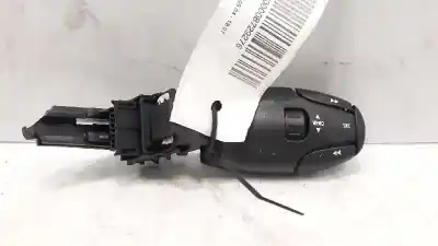 Peça sobressalente para automóvel em segunda mão COMANDO DE CONTROLO DO RÁDIO por PEUGEOT 407  Referências OEM IAM 9641796480  