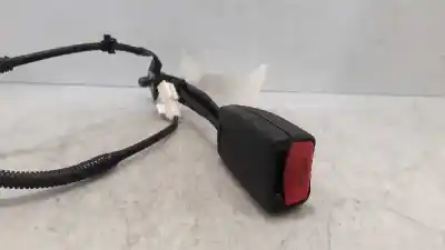 Tweedehands auto-onderdeel riemhaak links voor voor mazda 2 lim. (de) 1.5 sportive oem iam-referenties 