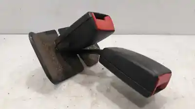 Pezzo di ricambio per auto di seconda mano gancio cintura posteriore centrale per audi a4 avant (8e) 1.9 tdi (96kw) riferimenti oem iam 
