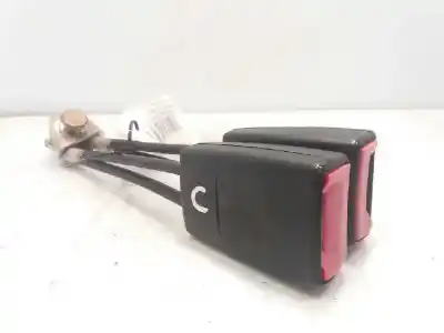 Peça sobressalente para automóvel em segunda mão CHICOTE / ENCAIXE CINTO SEGURANÇA TRASEIRO CENTRAL por SEAT LEON (1M1)  Referências OEM IAM    Peça sobressalente para automóvel em segunda mão CHICOTE / ENCAIXE CINTO SEGURANÇA TRASEIRO CENTRAL por SEAT LEON (1M1)  Referências OEM IAM