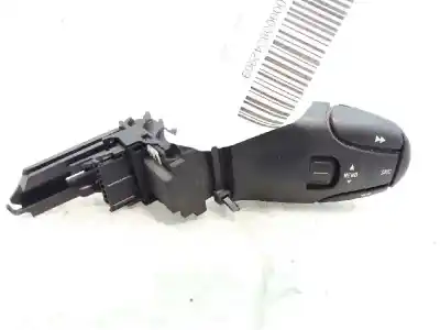 Peça sobressalente para automóvel em segunda mão COMANDO DE CONTROLO DO RÁDIO por PEUGEOT 407  Referências OEM IAM 9641796480  9641796480
