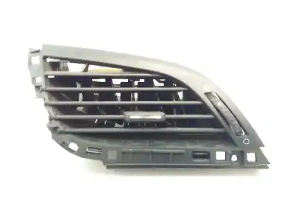 Peça sobressalente para automóvel em segunda mão saída de ar lateral esquerda por peugeot 207 confort referências oem iam 
