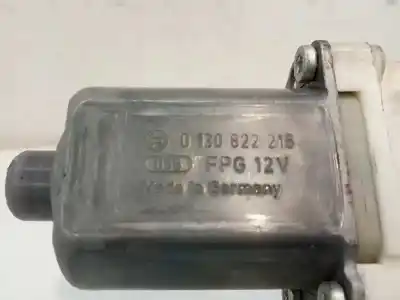 Peça sobressalente para automóvel em segunda mão motor elevador vidro dianteiro direito por ford focus lim. (cb4) trend referências oem iam 1776001 995209101 4m5t14553