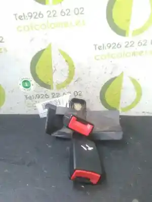 Pezzo di ricambio per auto di seconda mano gancio cintura posteriore sinistro per audi a4 avant (8e) 2.0 tdi riferimenti oem iam 