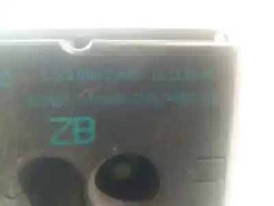 Second-hand car spare part clock for opel zafira a elegance oem iam references 13106240  