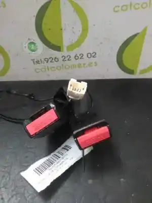 Peça sobressalente para automóvel em segunda mão chicote / encaixe cinto segurança traseiro direito por citroen c4 berlina 1.6 16v hdi referências oem iam 8974lz
