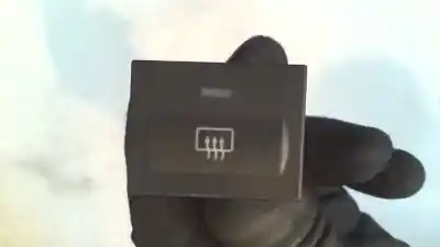 Peça sobressalente para automóvel em segunda mão interruptor de resistência térmica traseira por ford focus berlina (cap) ambiente (d) referências oem iam 