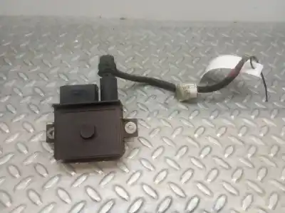 Peça sobressalente para automóvel em segunda mão CENTRALINA DE MOTOR UCE por BMW SERIE 1 COUPE (E82)  Referências OEM IAM 779800003 0522120102 779800003