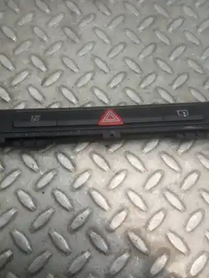 Second-hand car spare part hazard warning lights for audi a8 (4e2) 4.0 v8 32v tdi biturbo cat (ase) oem iam references 4e1929137e  
