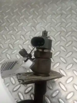 Second-hand car spare part injector for audi a8 (4e2) 4.0 v8 32v tdi biturbo cat (ase) oem iam references 057103113c  
