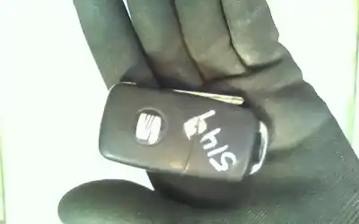 Peça sobressalente para automóvel em segunda mão chave de roda por seat leon (1p1) reference referências oem iam 