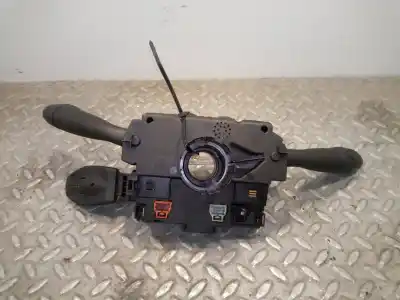 Pezzo di ricambio per auto di seconda mano comando multifunzione per peugeot 307 2.0 hdi fap riferimenti oem iam 96477542xt 96477542xt 