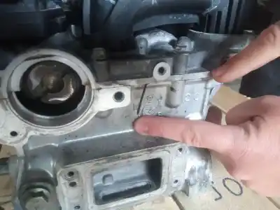 Pièce détachée automobile d'occasion culasse du moteur pour citroen c4 berlina 1.6 hdi cat (9hy / dv6ted4) références oem iam 0364050528  