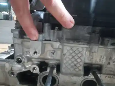 Pièce détachée automobile d'occasion culasse du moteur pour citroen c4 berlina 1.6 hdi cat (9hy / dv6ted4) références oem iam 0364050528  