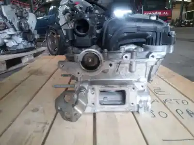 Pièce détachée automobile d'occasion culasse du moteur pour citroen c4 berlina 1.6 hdi cat (9hy / dv6ted4) références oem iam 0364050528  