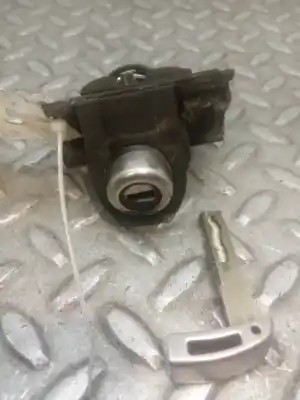 Second-hand car spare part tailgate lock for bmw serie 7 (e65/e66) 3.0 turbodiesel cat oem iam references 